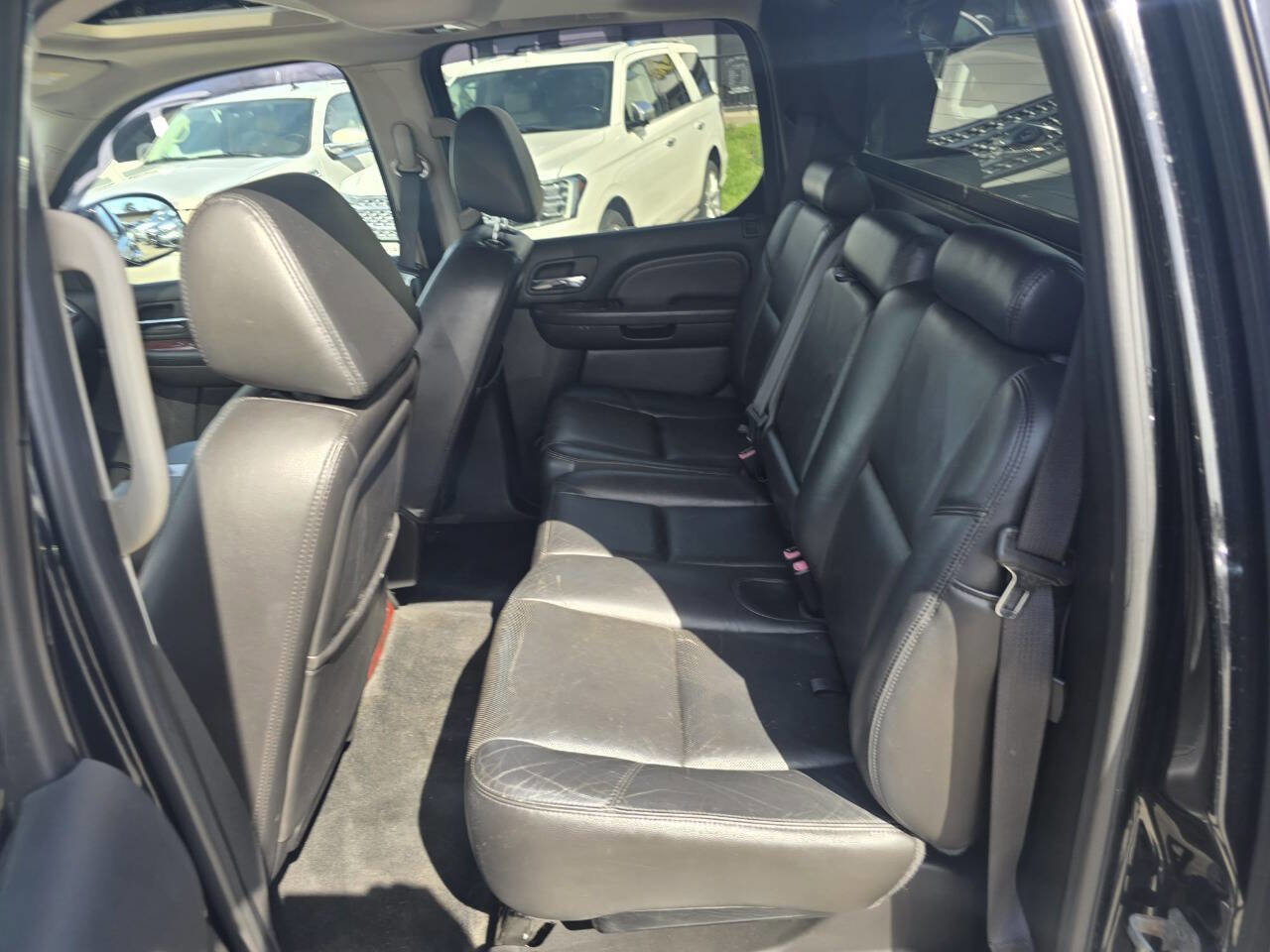 Used 2008 Cadillac Escalade EXT image 51