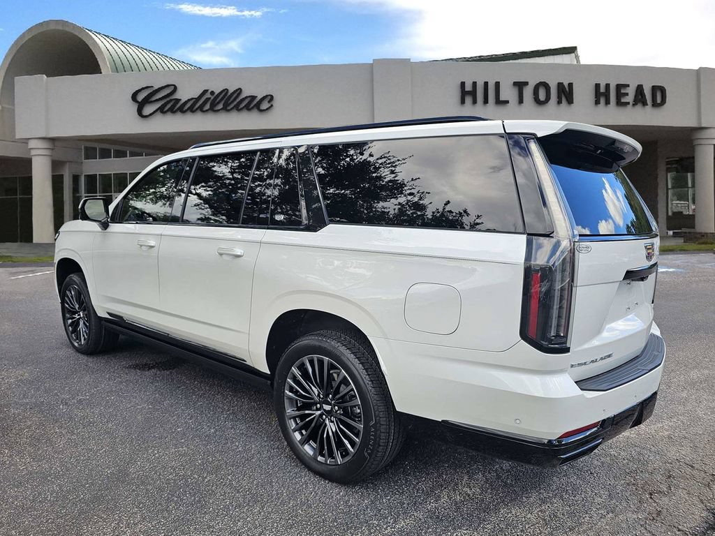 Certified 2025 Cadillac Escalade ESV Sport Platinum w/ LPO, Floor Liner Package AWD/4WD image 4