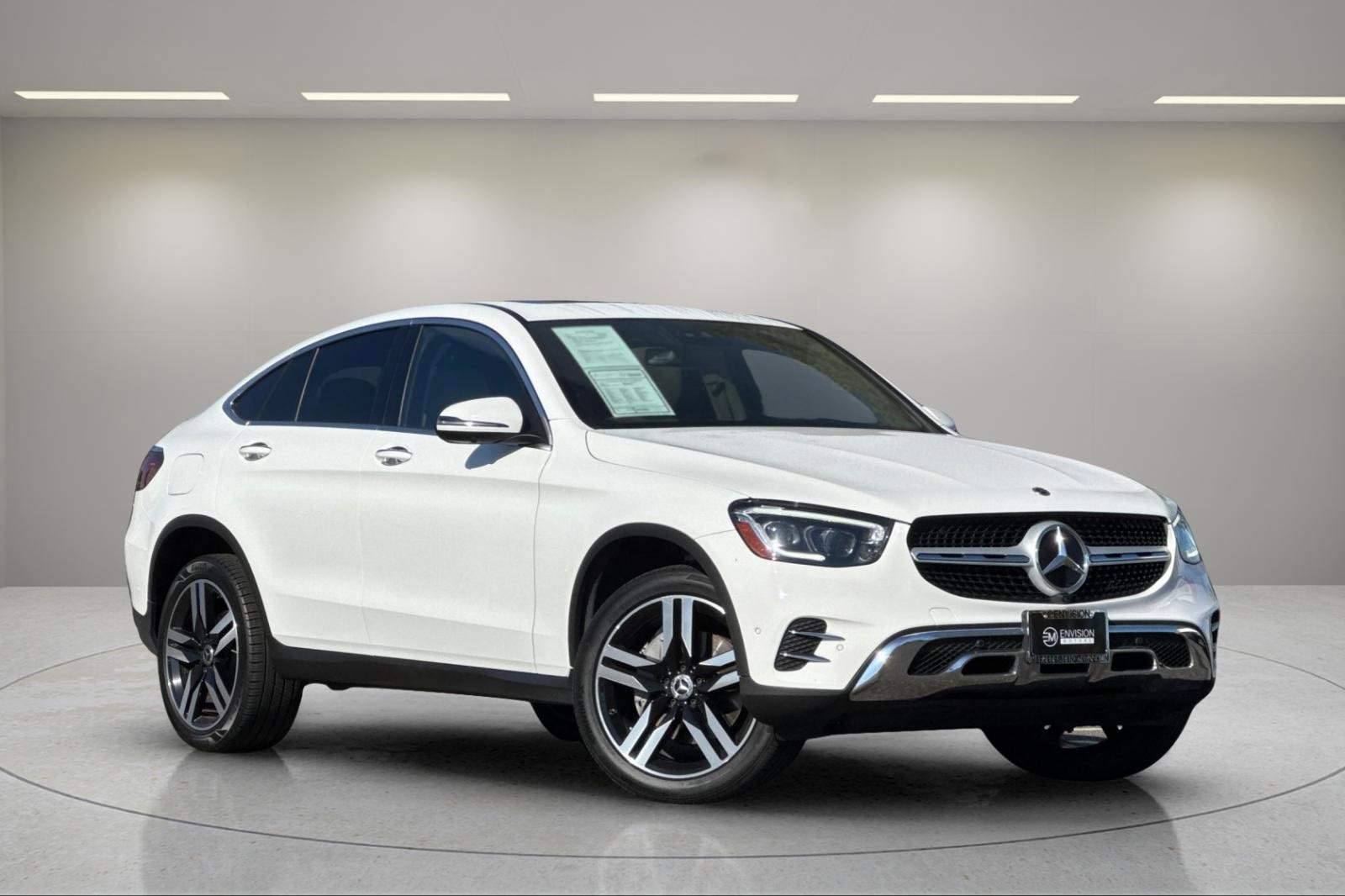 Used 2021 Mercedes-Benz GLC 300 4MATIC Coupe image 2