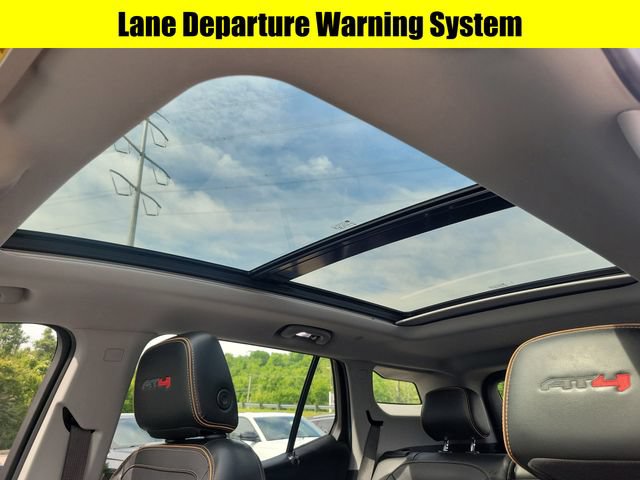 Used 2022 GMC Terrain AT4 w/ Infotainment Package II AWD/4WD image 26