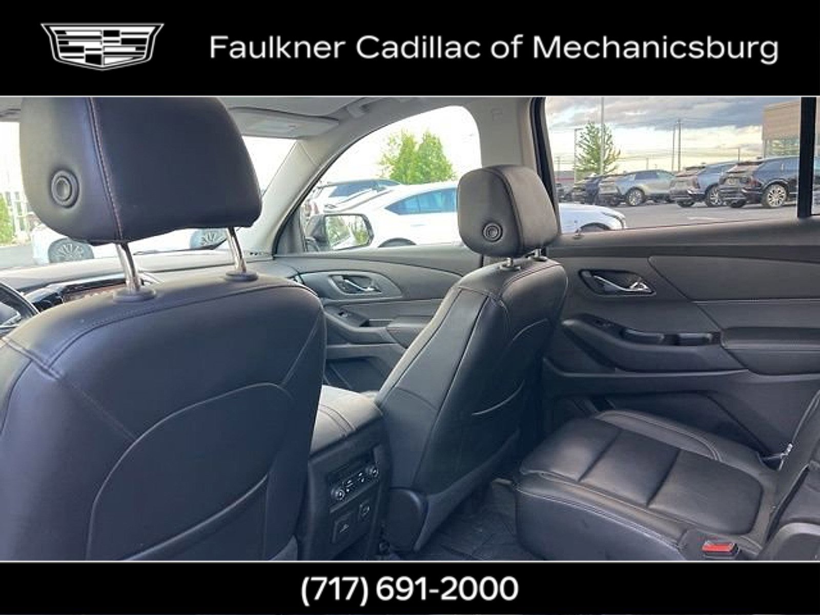 Used 2019 Chevrolet Traverse Premier w/ Redline Edition AWD/4WD image 17