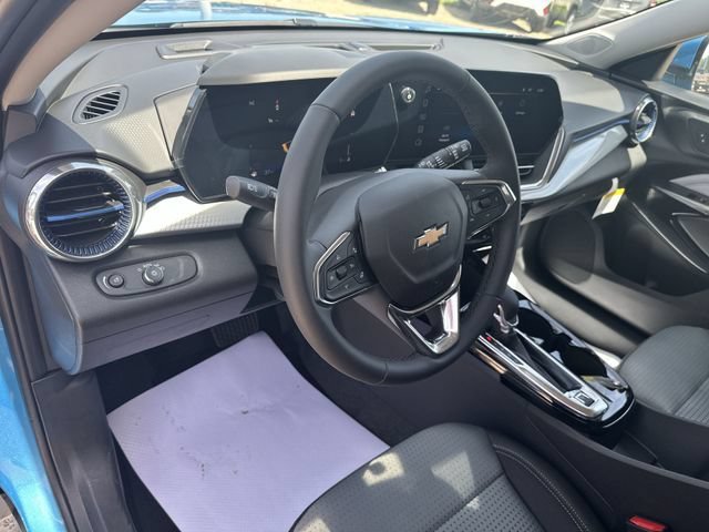 New 2026 Chevrolet Trax LT w/ LT Convenience Package FWD image 11