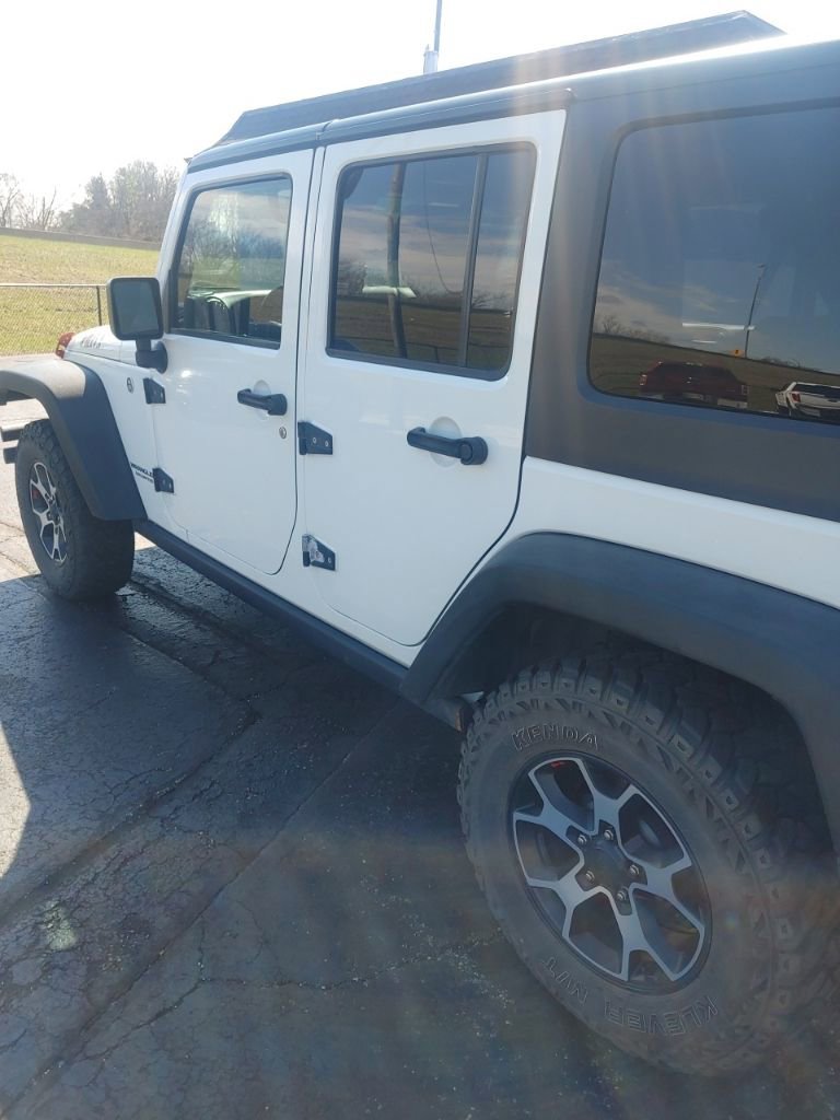 Used 2017 Jeep Wrangler Unlimited Sport image 7