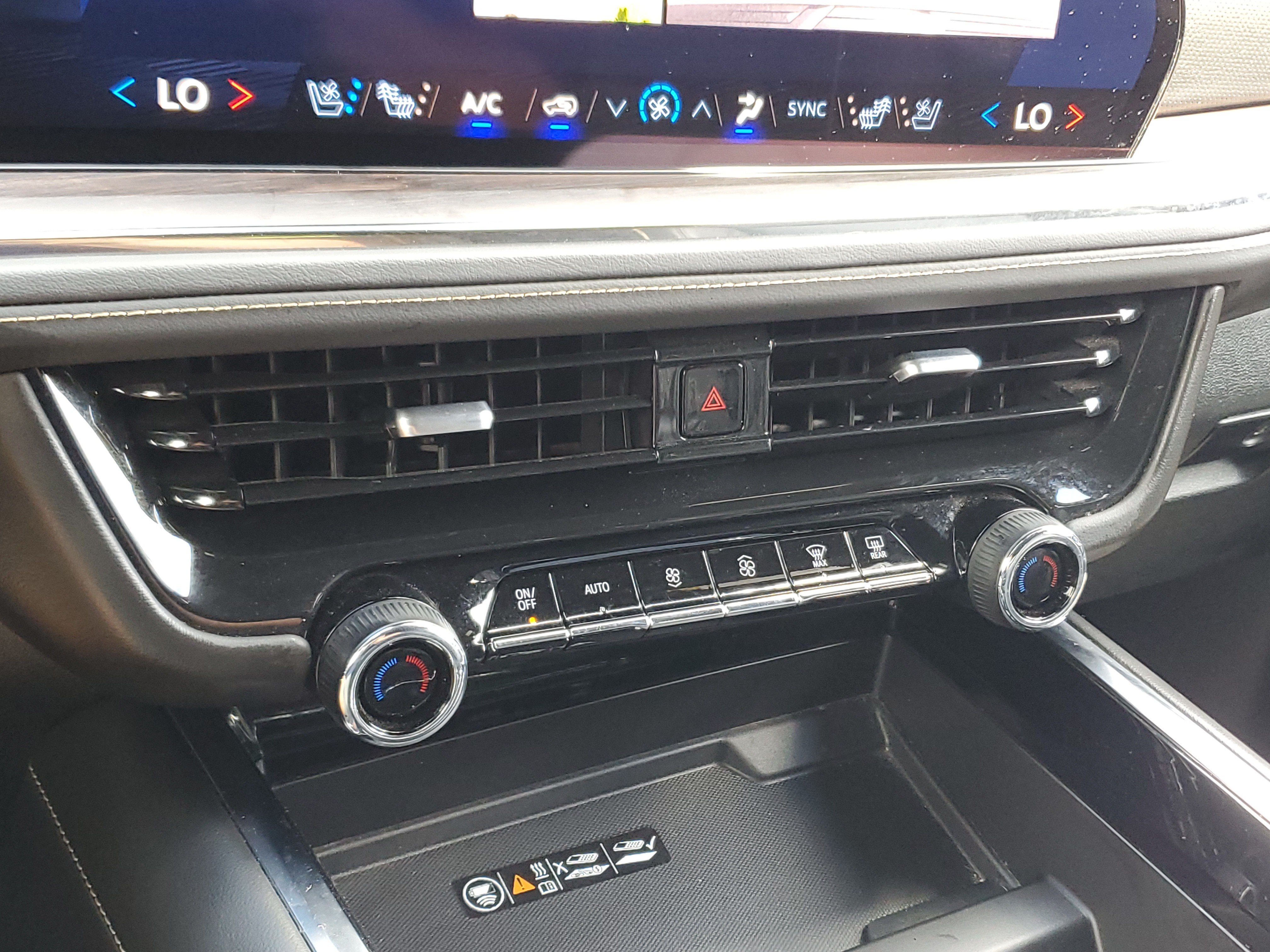Certified 2025 Chevrolet Tahoe Premier AWD/4WD image 30