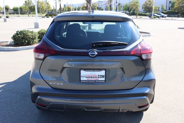 New 2025 Nissan Kicks Play S image 5