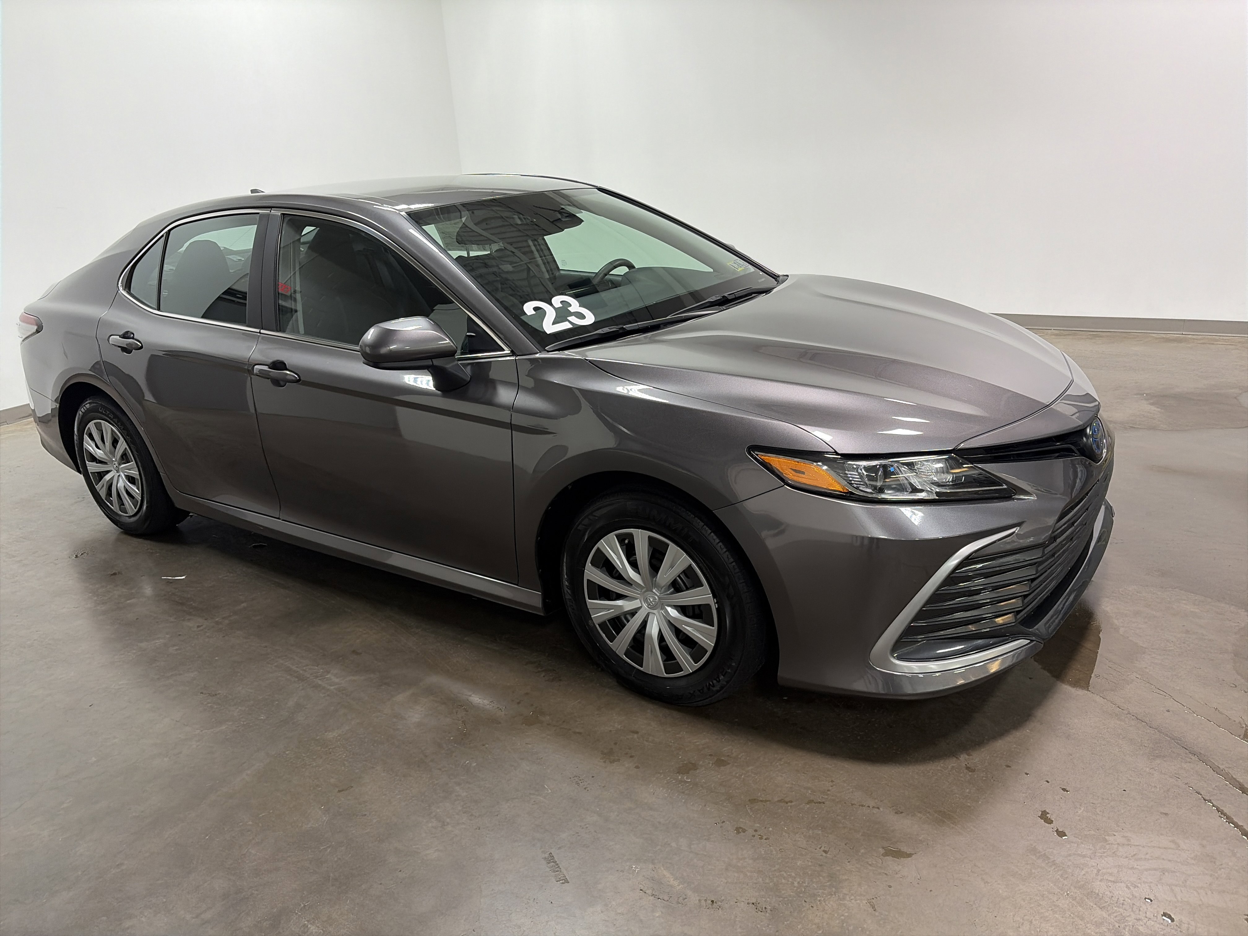 Used 2023 Toyota Camry LE video 2
