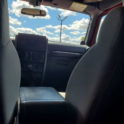 Used 2008 Jeep Wrangler Unlimited Rubicon w/ Dual Top Group image 36