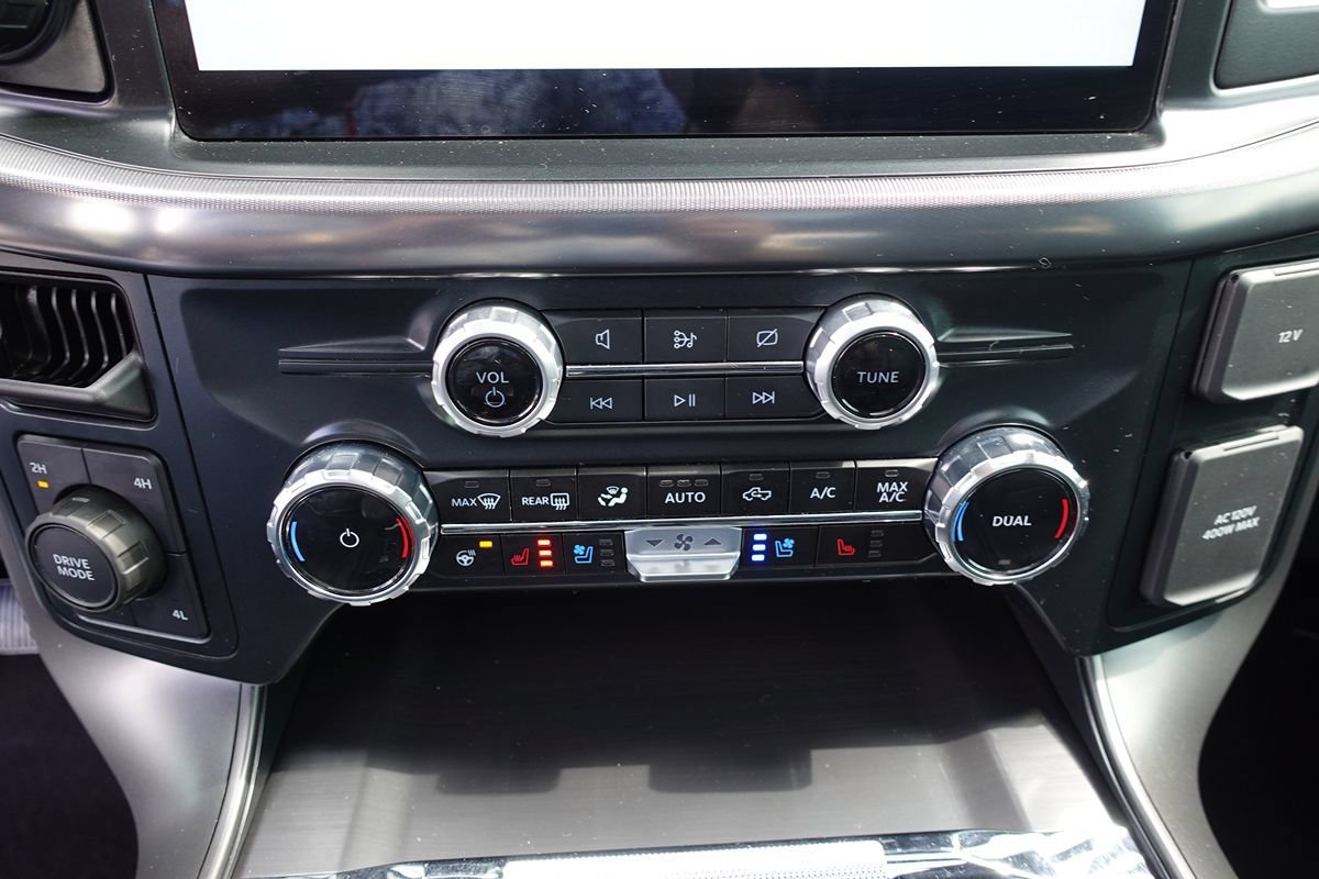 Used 2024 Ford F150 Lariat AWD/4WD image 52