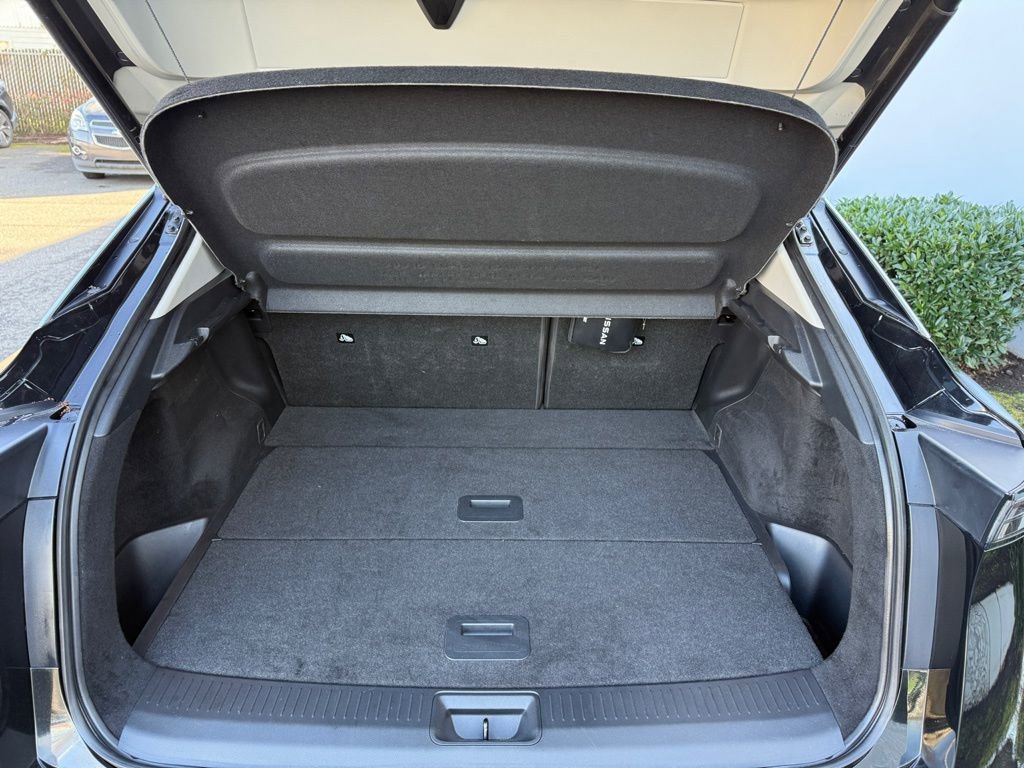 Used 2023 Nissan Ariya FWD image 12