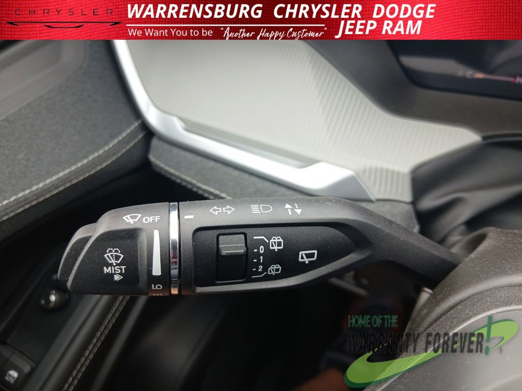 New 2026 Jeep Cherokee Laredo AWD/4WD image 17