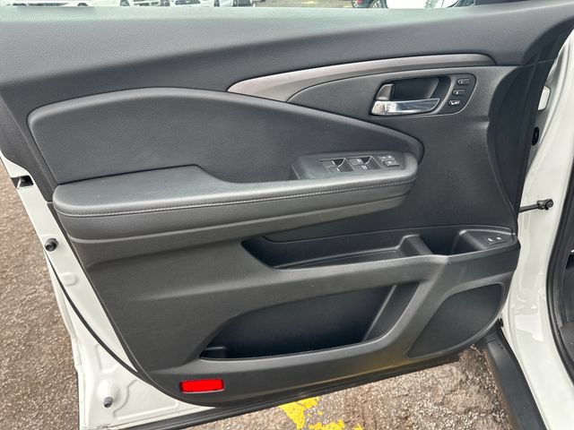 Used 2021 Honda Pilot Special Edition image 10