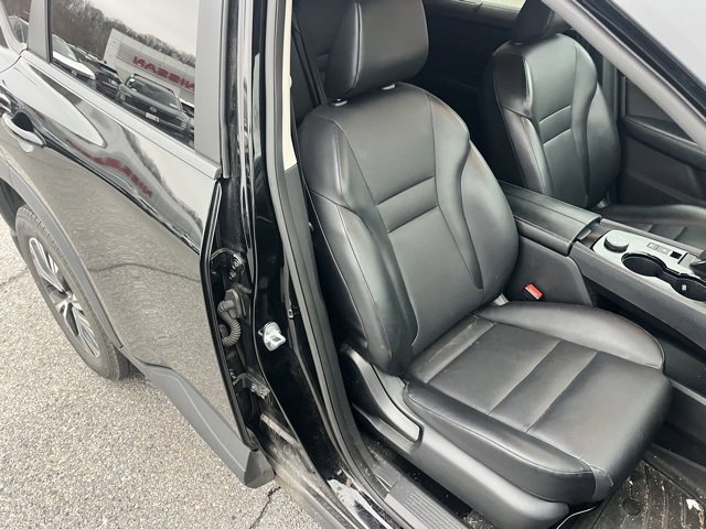 Certified 2023 Nissan Rogue SV w/ SV Premium Package image 15