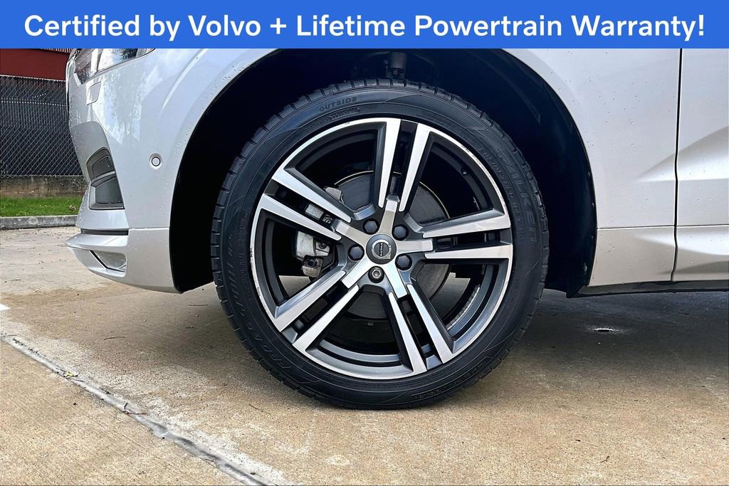 Used 2019 Volvo XC60 T5 Momentum w/ Advanced Package FWD image 10