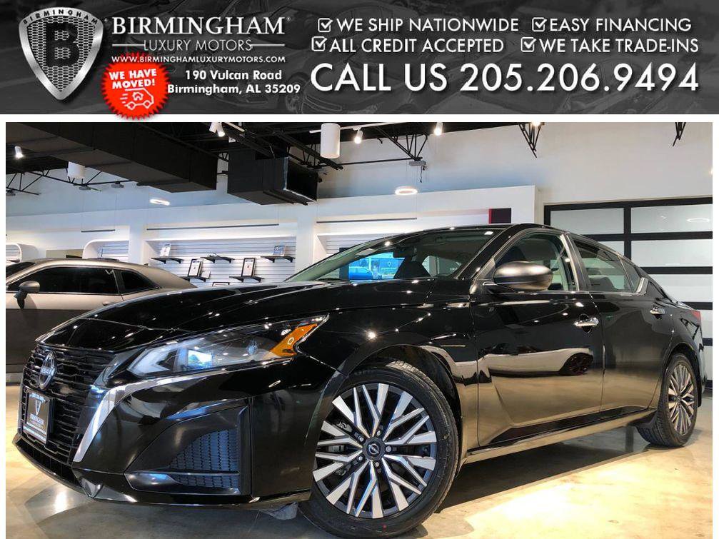 Used 2024 Nissan Altima 2.5 SV image 1