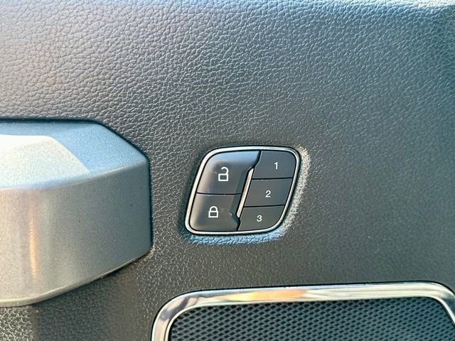 Used 2018 Ford F350 Platinum w/ Platinum Ultimate Package AWD/4WD image 14