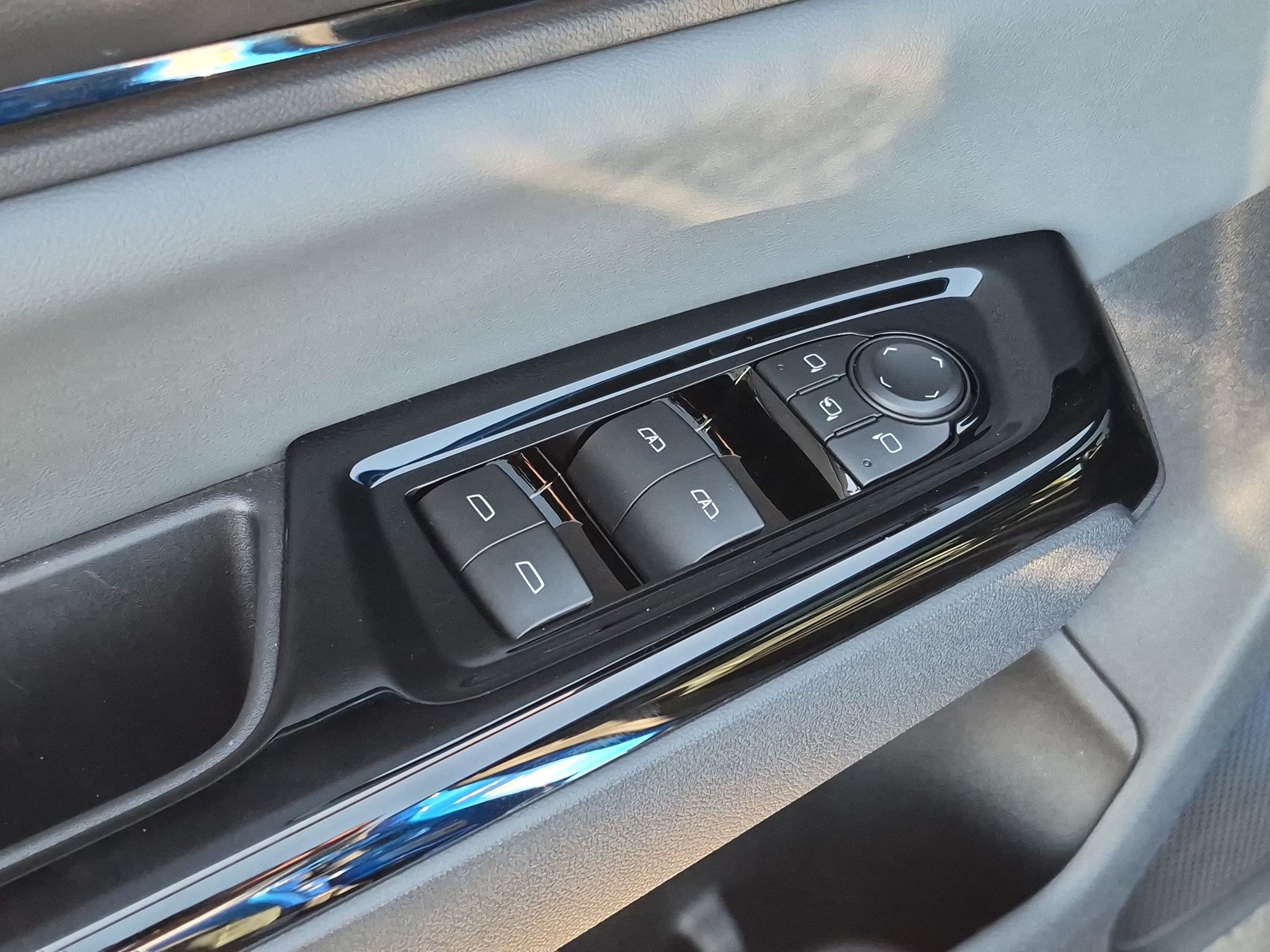 Used 2025 Honda Prologue Elite image 15