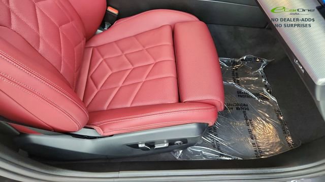 Used 2024 BMW i5 eDrive40i w/ M Sport Package image 22