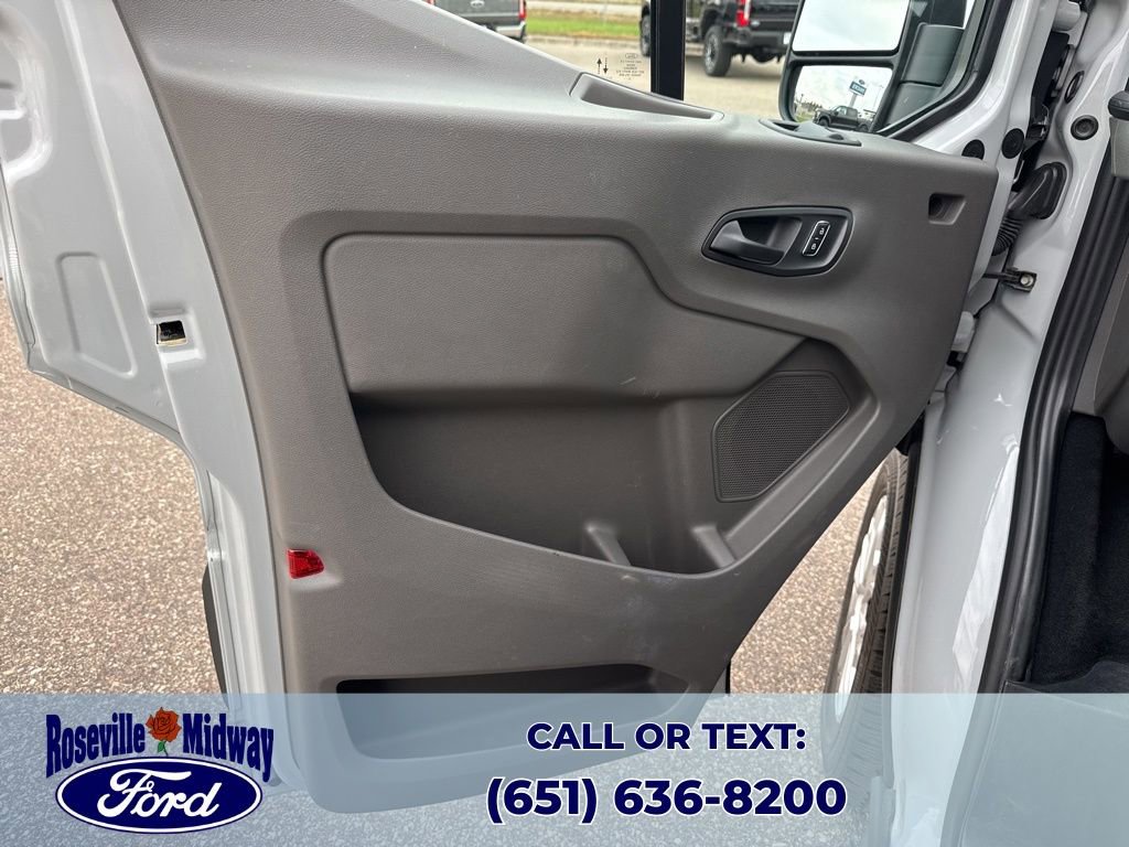 Used 2024 Ford Transit 350 XLT image 26