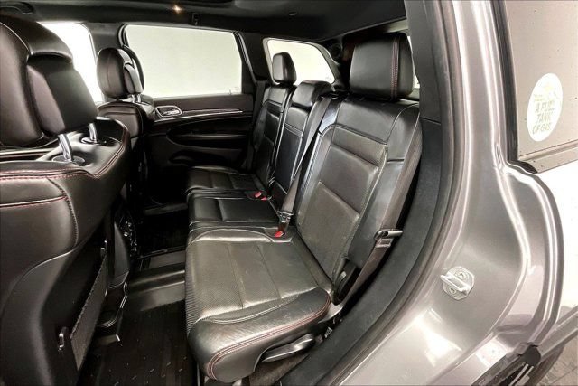 Used 2018 Jeep Grand Cherokee Trailhawk w/ Trailhawk Luxury Group AWD/4WD image 19