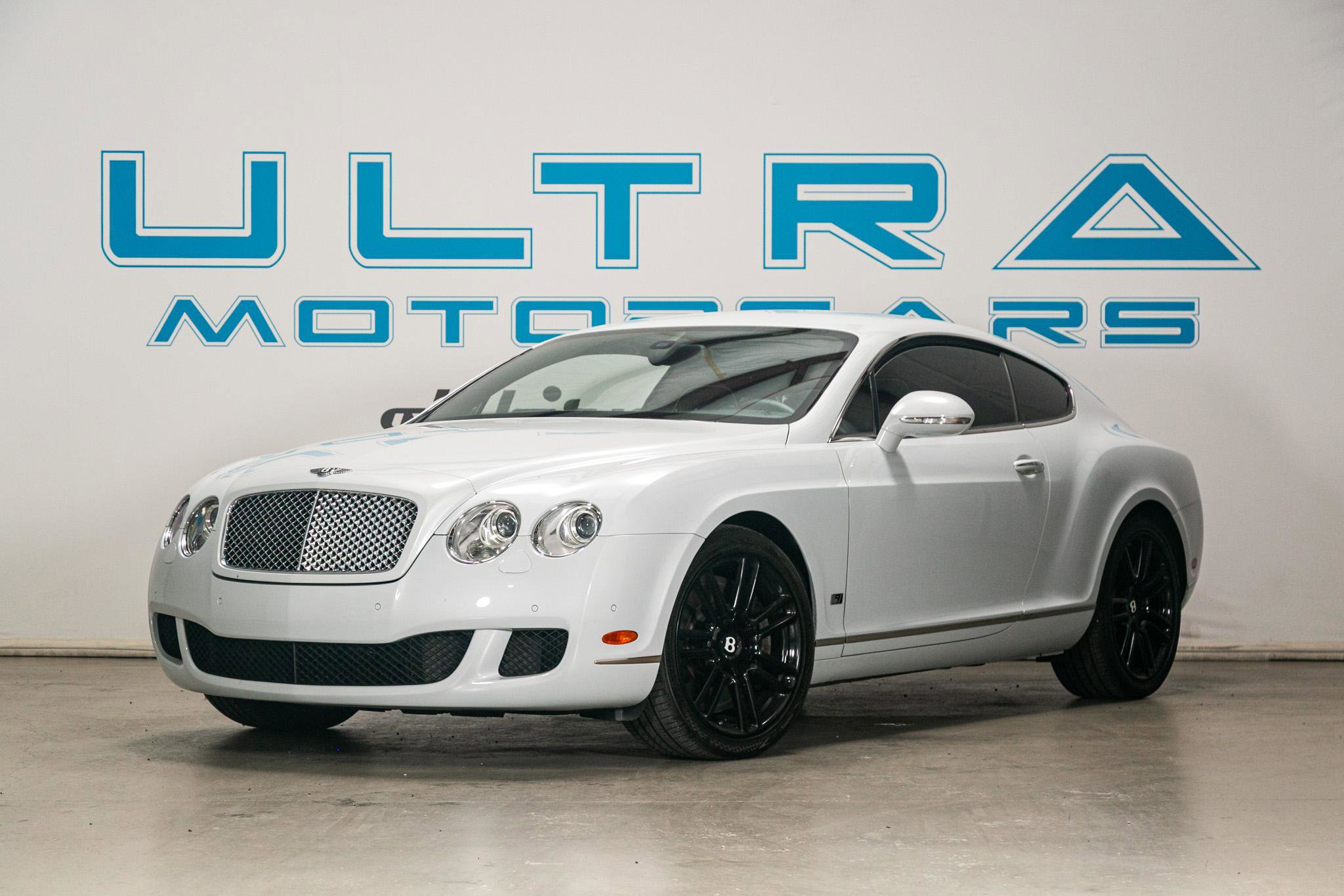 Used 2010 Bentley Continental GT image 3