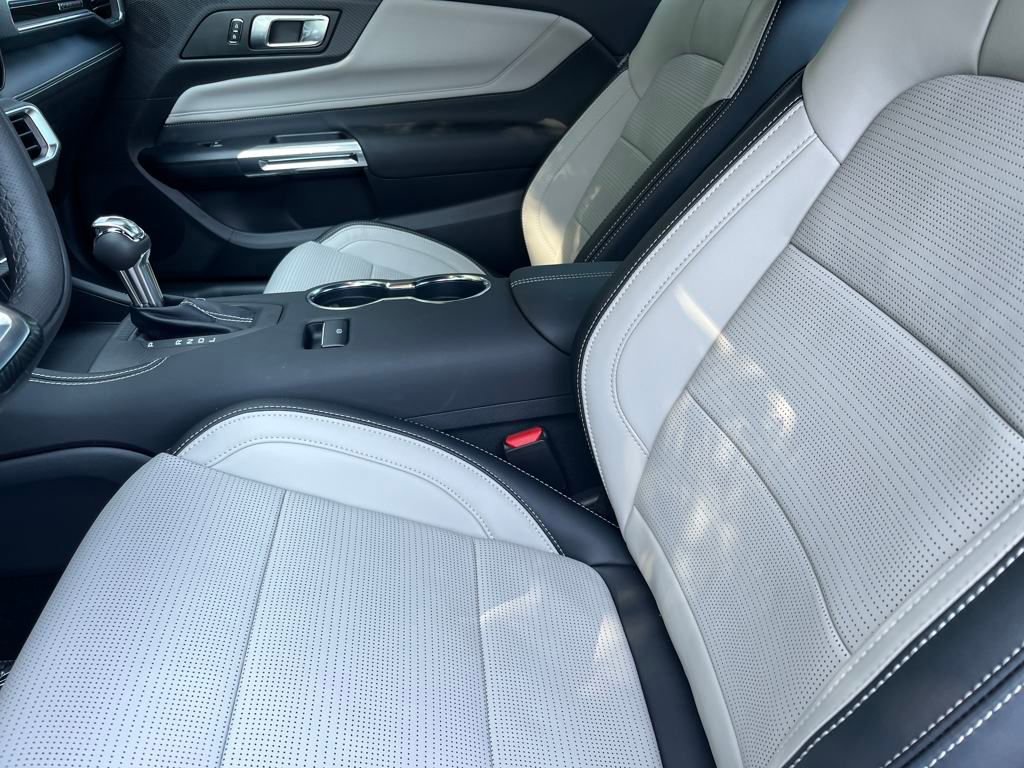 New 2025 Ford Mustang Premium image 15