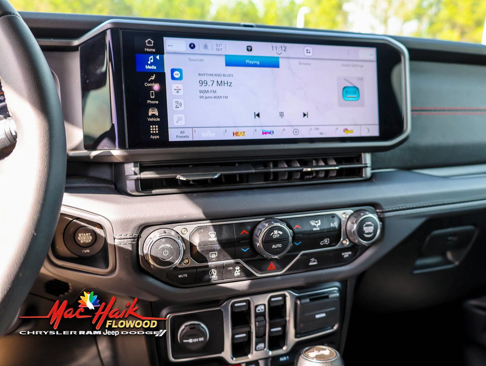 Used 2025 Jeep Wrangler Unlimited Rubicon image 19