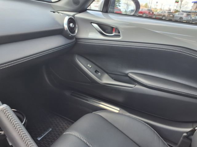 Used 2025 MAZDA MX-5 Miata RF Grand Touring image 10