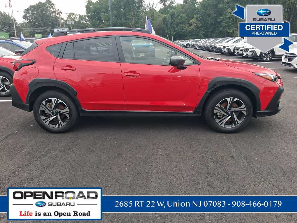 Used 2025 Subaru Crosstrek 2.5i Premium AWD/4WD image 2