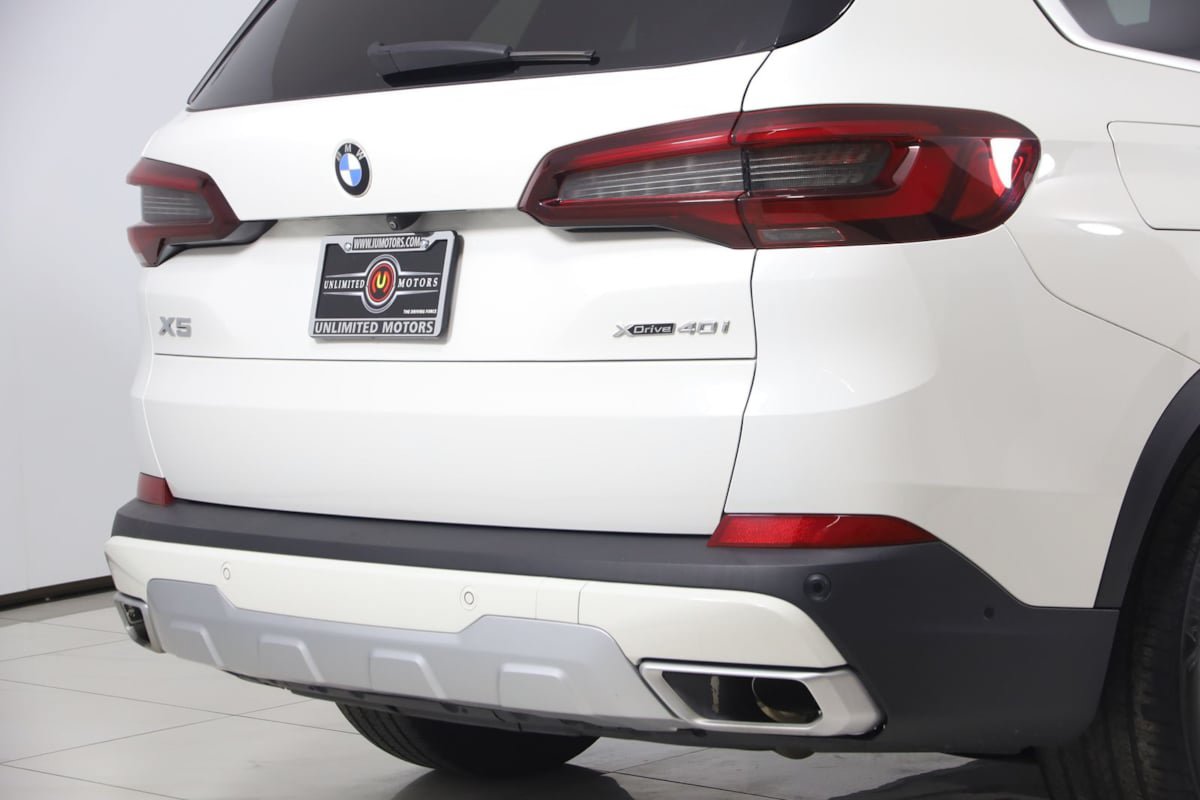 Used 2022 BMW X5 xDrive40i w/ Premium Package AWD/4WD image 46