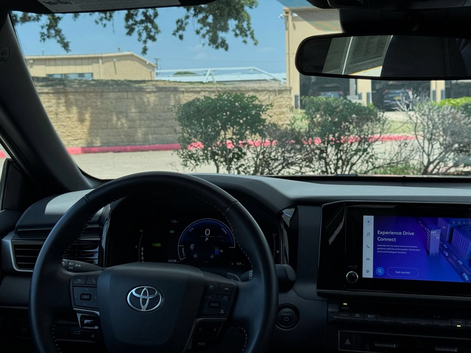Used 2026 Toyota Camry SE FWD image 34