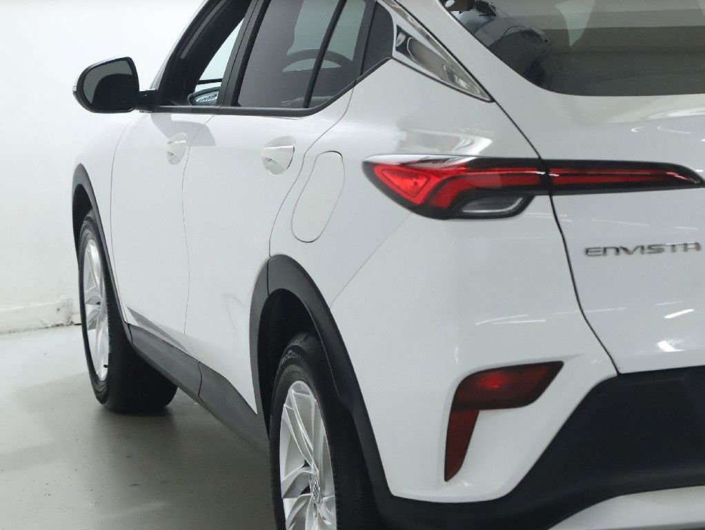 Used 2025 Buick Envista Preferred image 41