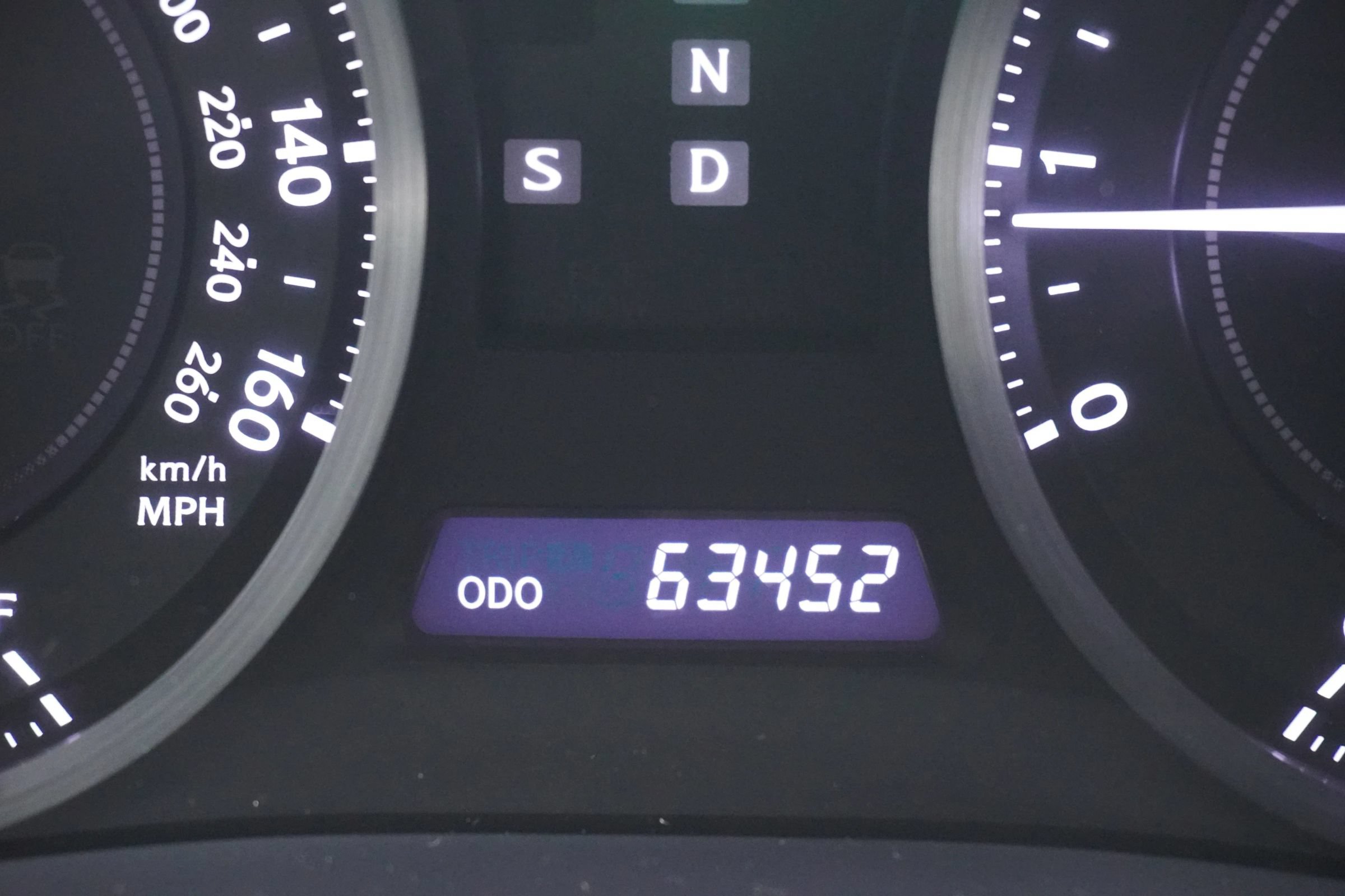 Used 2011 Lexus IS 250C RWD image 16