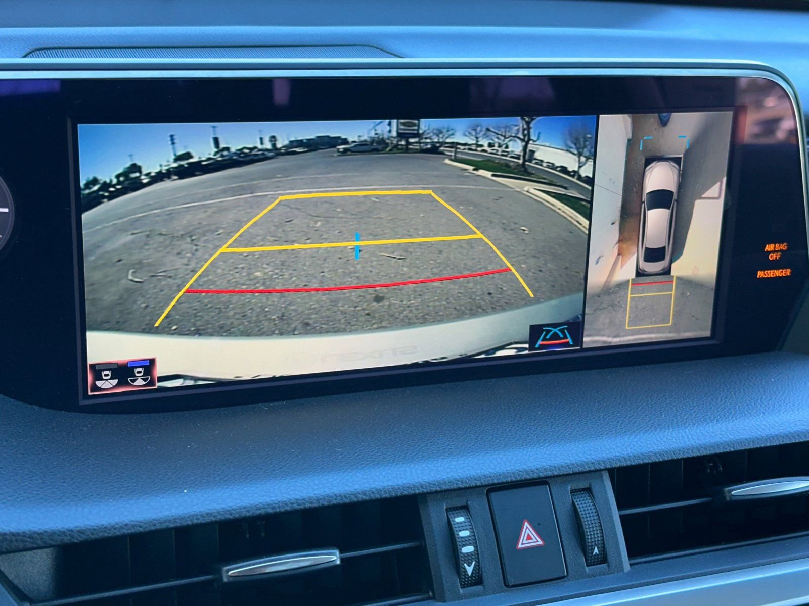 Used 2021 Lexus ES 300h 300h Luxury w/ Accessory Package 2 image 19