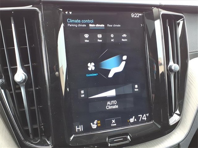 Used 2020 Volvo XC60 T6 Inscription w/ Protection Package Premier image 11