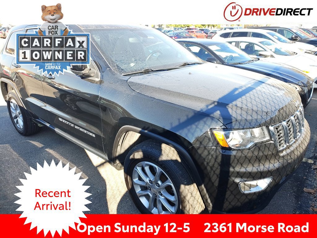 Used 2022 Jeep Grand Cherokee Laredo X AWD/4WD image 1