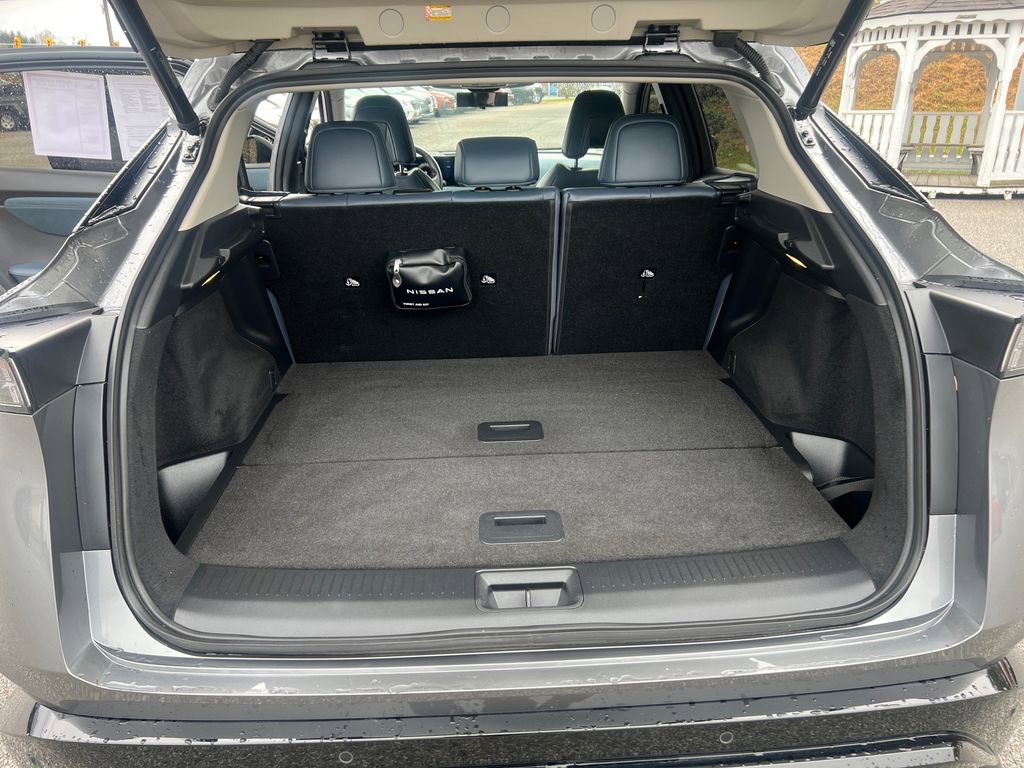 Used 2023 Nissan Ariya image 24