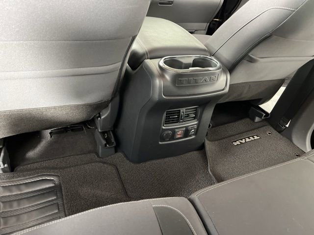 Used 2024 Nissan Titan SV w/ SV Convenience Package image 46