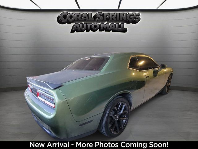 Used 2021 Dodge Challenger SXT w/ Blacktop Package RWD image 4