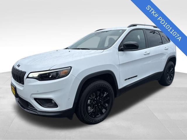 Used 2023 Jeep Cherokee Altitude Lux image 3