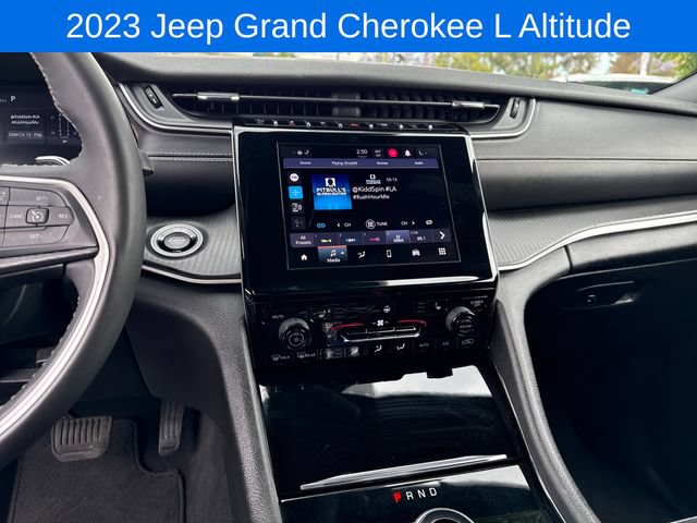 Used 2023 Jeep Grand Cherokee L Laredo AWD/4WD image 22