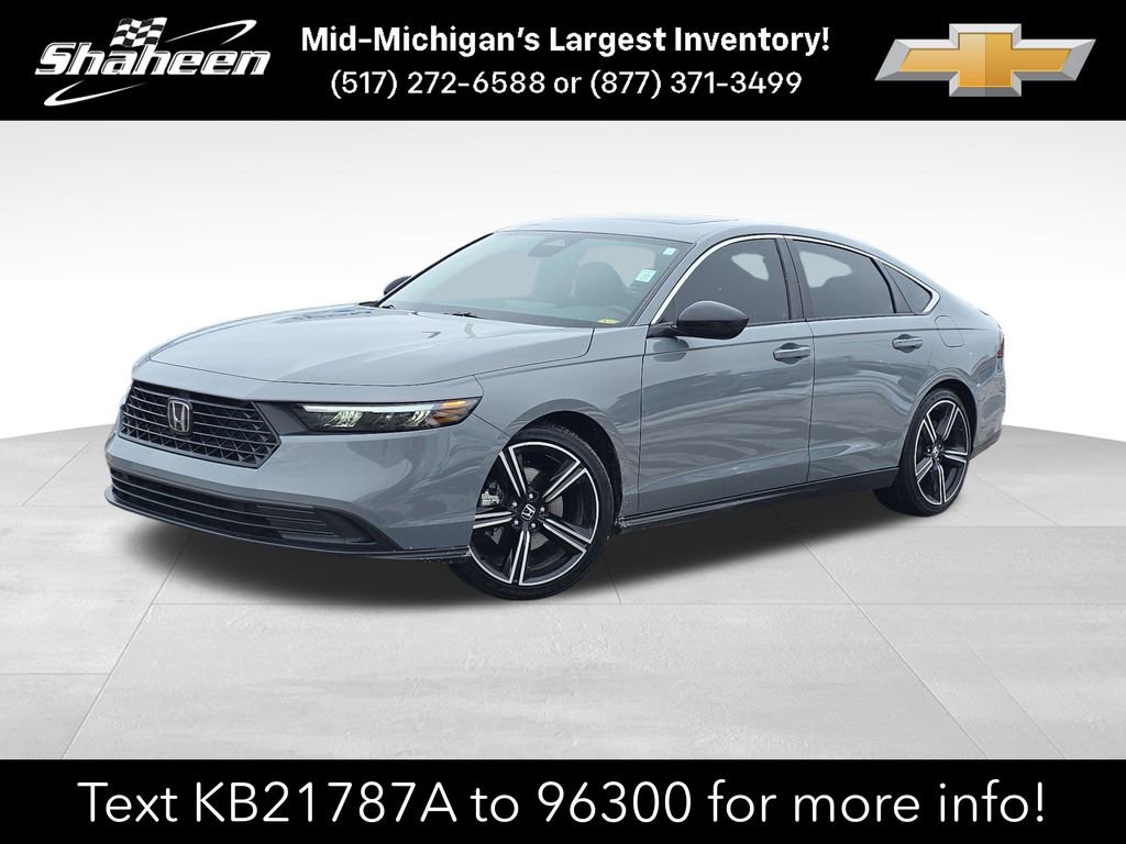 Used 2025 Honda Accord Sport image 1