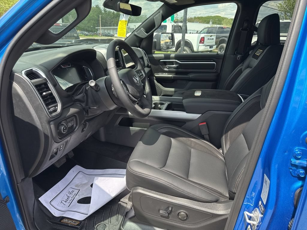 New 2026 RAM 1500 Big Horn AWD/4WD image 14