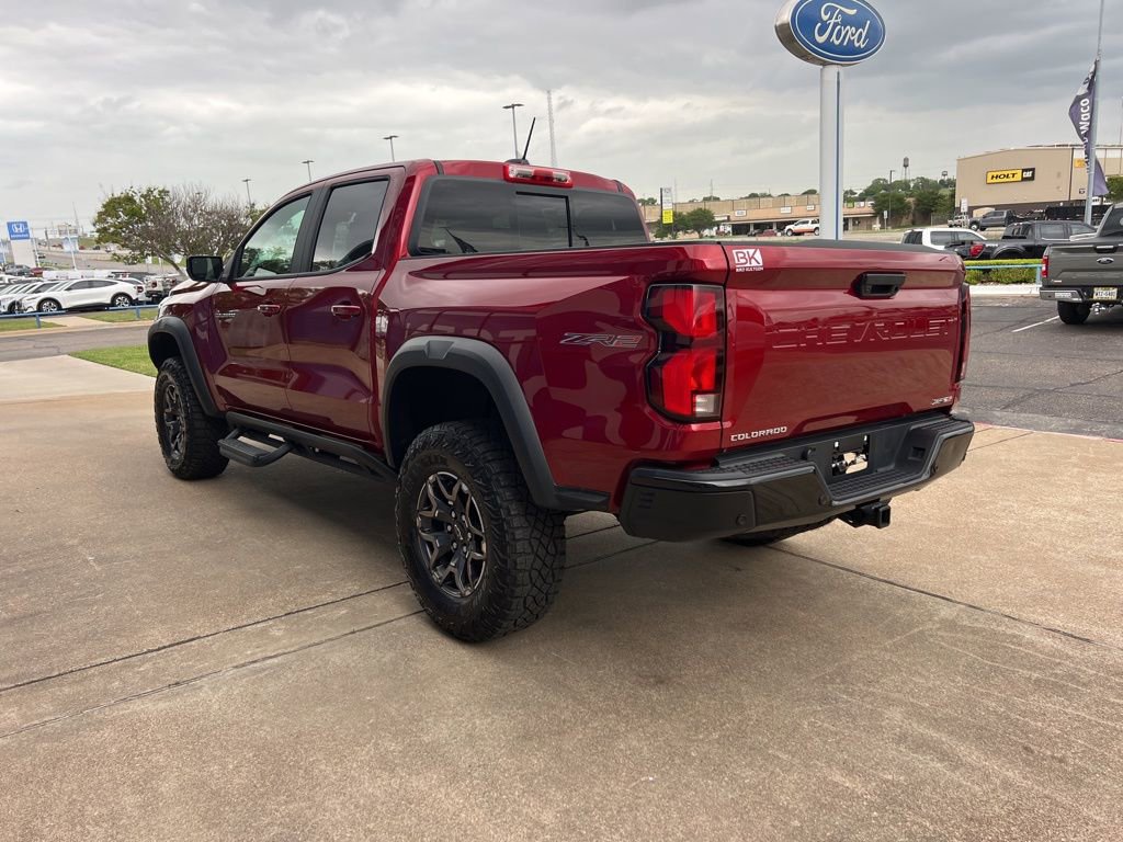 Used 2025 Chevrolet Colorado ZR2 AWD/4WD image 6