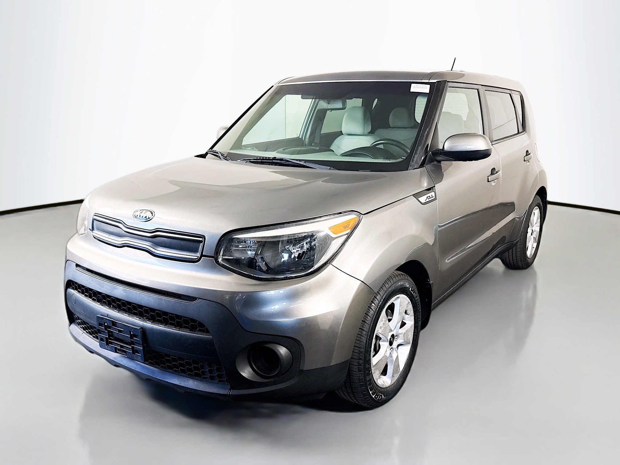 Used 2017 Kia Soul image 4