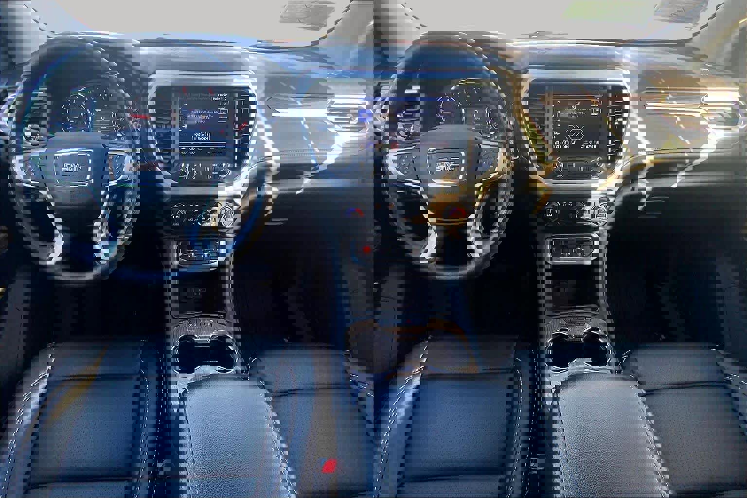 Used 2023 GMC Acadia SLE w/ Elevation Edition image 14