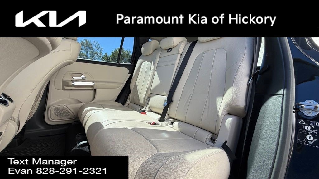 Used 2022 Mercedes-Benz GLB 250 4MATIC image 14