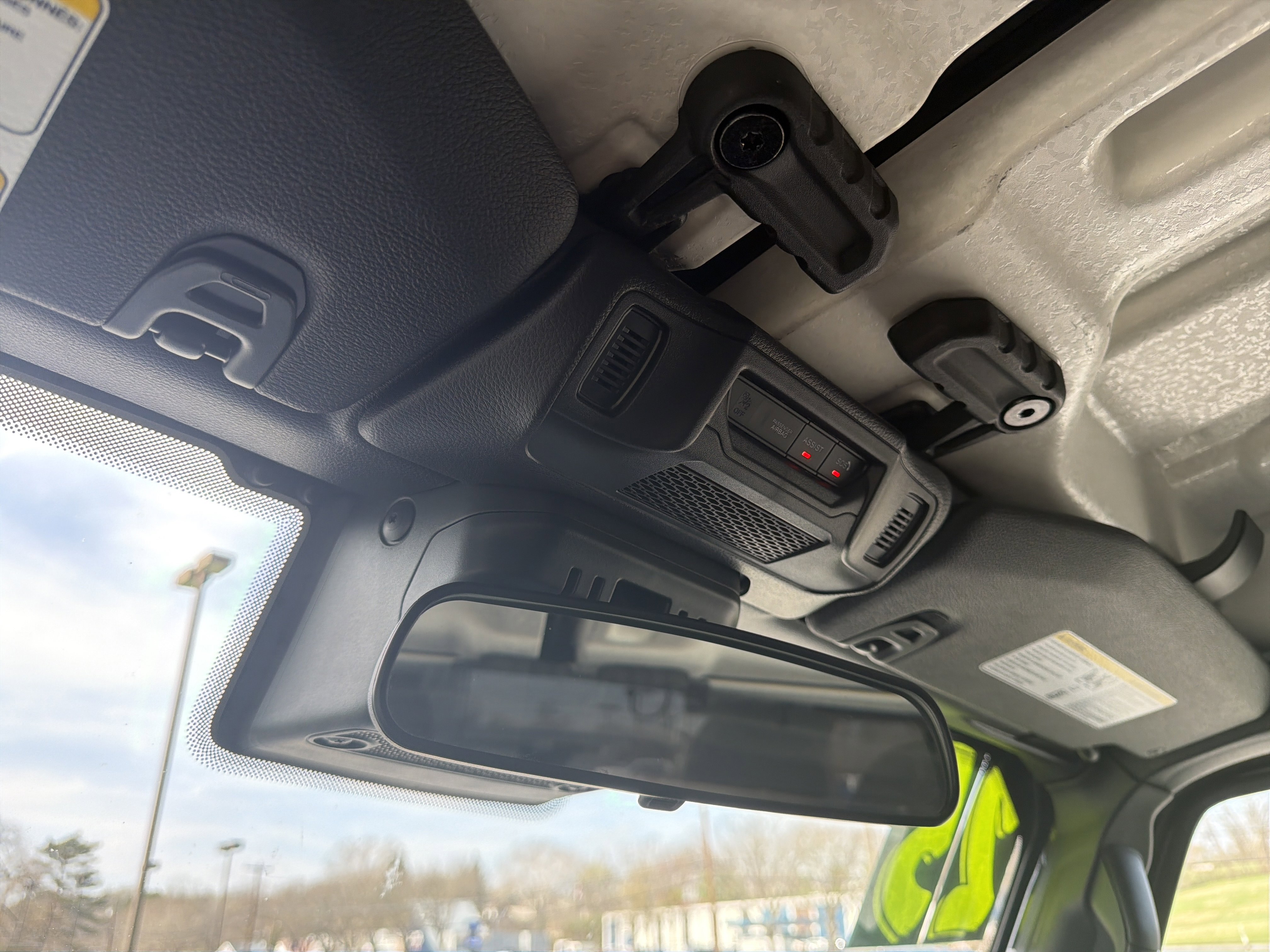 Used 2025 Jeep Wrangler Unlimited Rubicon image 27