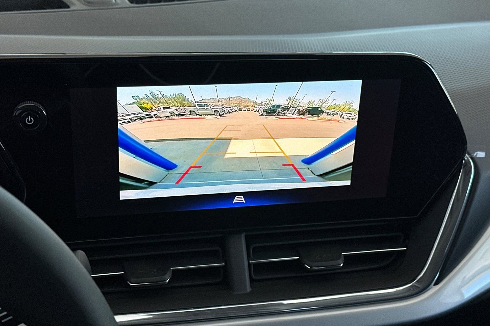 New 2026 Chevrolet Trax LT w/ Driver Confidence Package FWD image 19