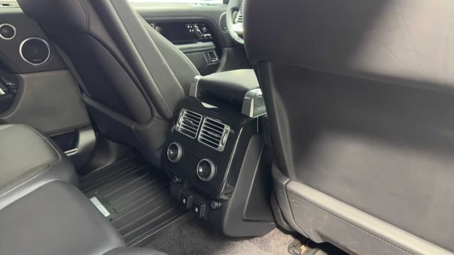 Used 2019 Land Rover Range Rover HSE AWD/4WD image 15