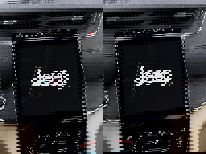 New 2025 Jeep Grand Cherokee Limited image 34